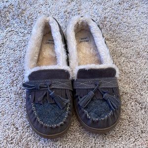 Earth Origins Fuzzy Moccasin Slippers